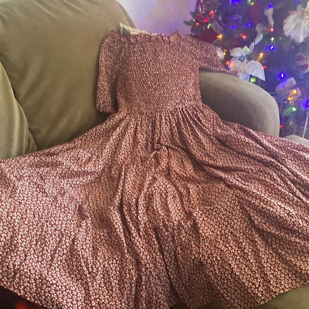 Beautiful midi dress rusty red and white